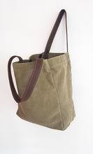 Load image into Gallery viewer, Type 1 (Olive)