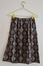 Load image into Gallery viewer, Kahlo Skirt